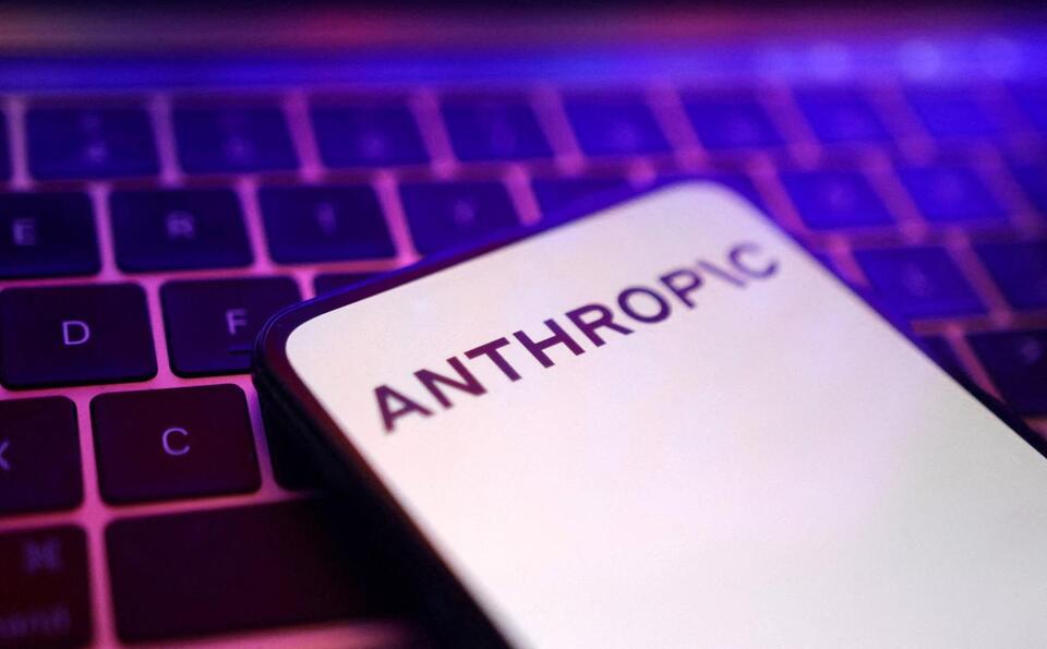 Anthropic warns AI models could soon copy themselves in small devices ...