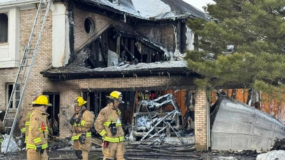 Fire crews on-scene of house fire in Centerville, possible explosion ...