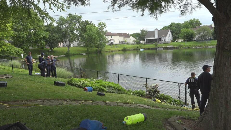Body of Indianapolis man found in retention pond after canoe overturns ...