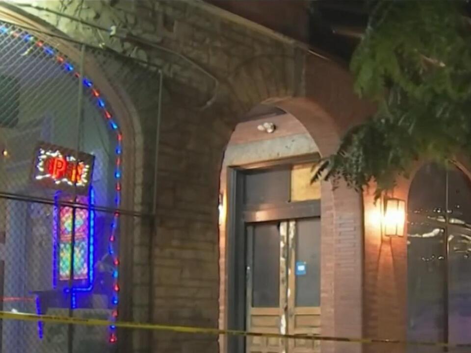 2 injured after shooting inside West Philly bar