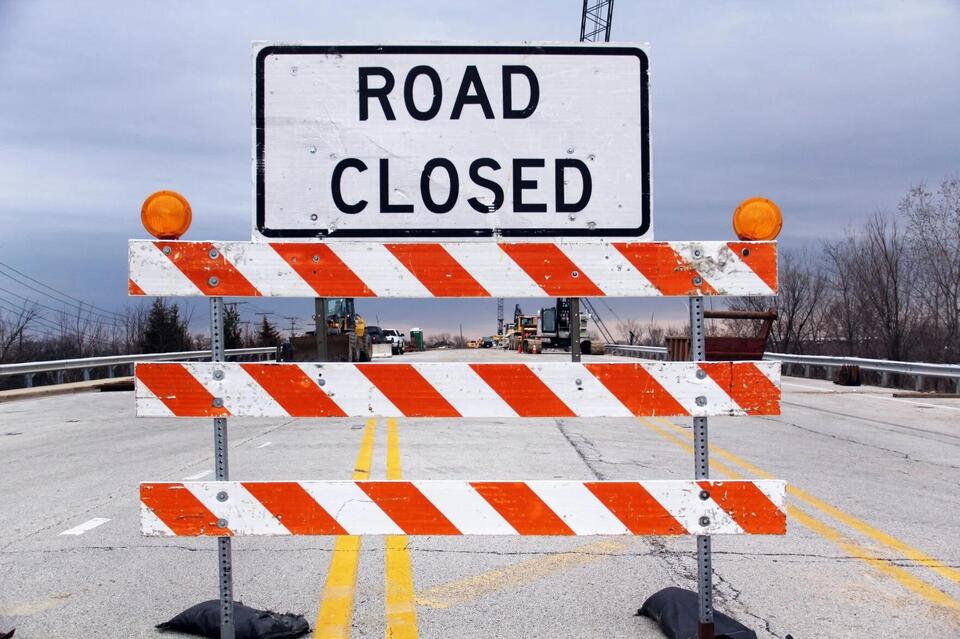 Water main break closes roads in Solon