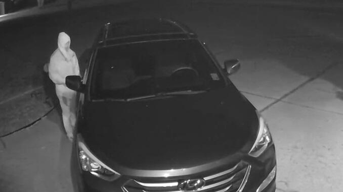 Man caught on camera, wanted for vehicle burglaries in Tangipahoa ...