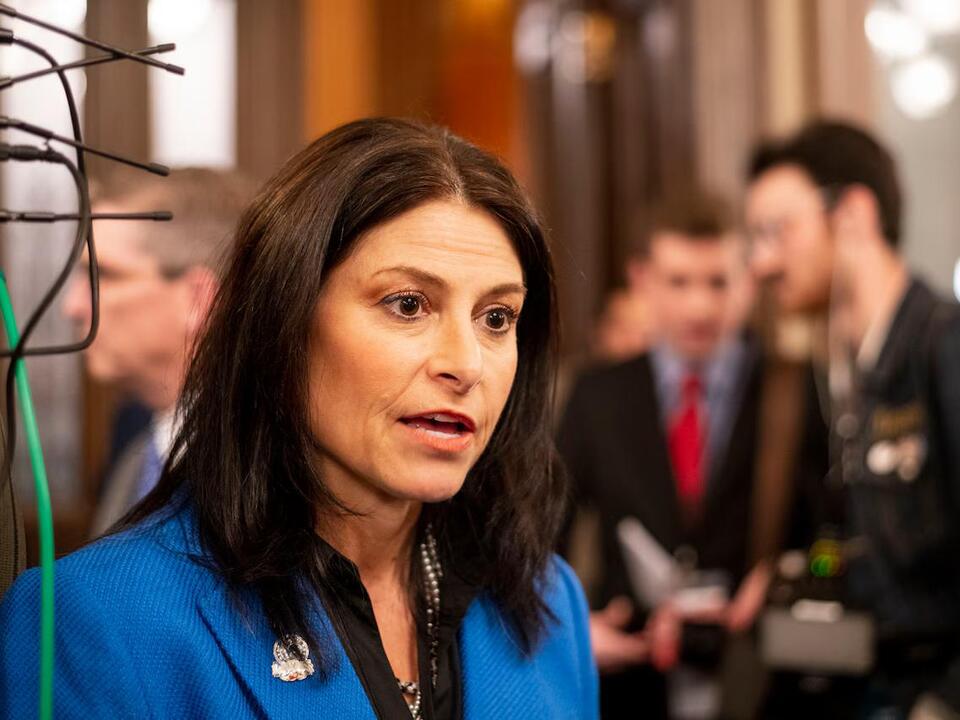 Michigan Attorney General offers advice to police on identifying