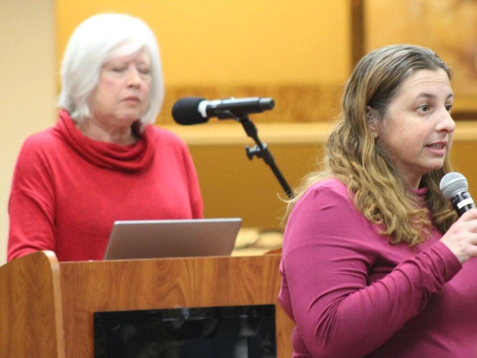 Powder Springs Talks City Hall, New Apartments