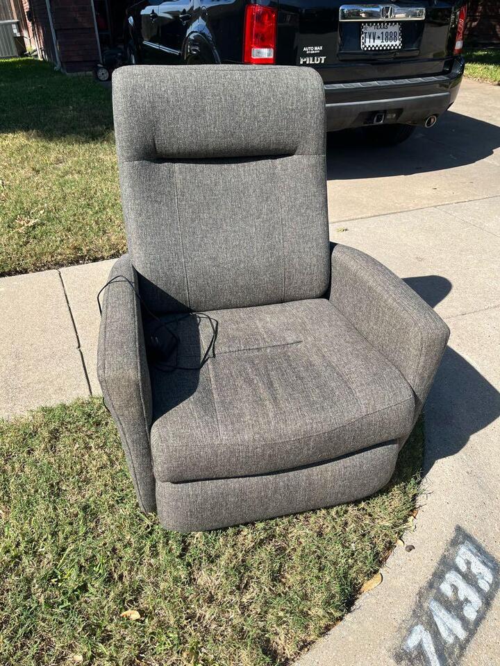 🎁 Free Items Popping Up Around Fort Worth This Week - NewsBreak