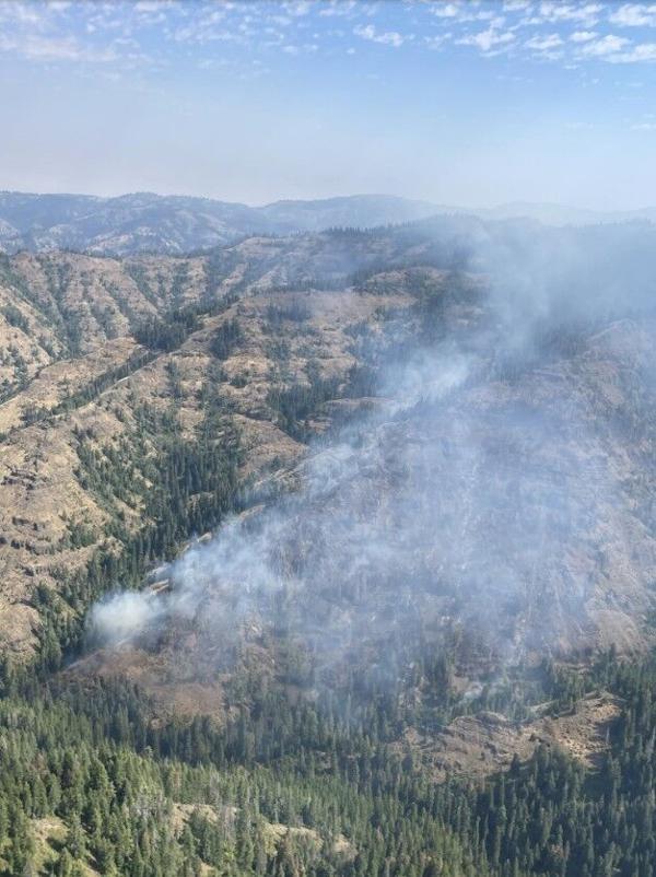 Paradise Fire grows to over 2,500 acres, Level 2 evacuations in place