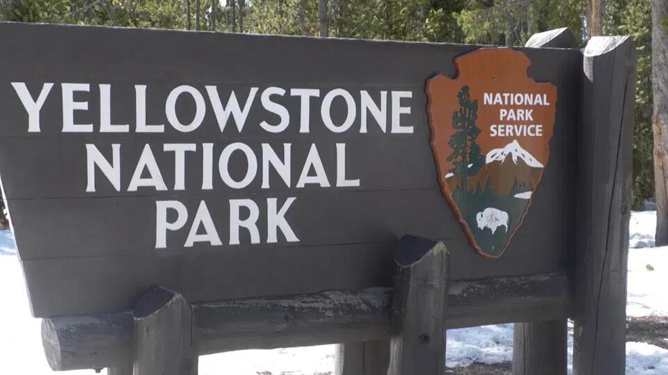 Yellowstone Park visits up by 1.5% in 2025 - NewsBreak