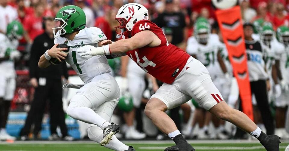Huskers, Ducks each have key player ruled out on final injury report ...