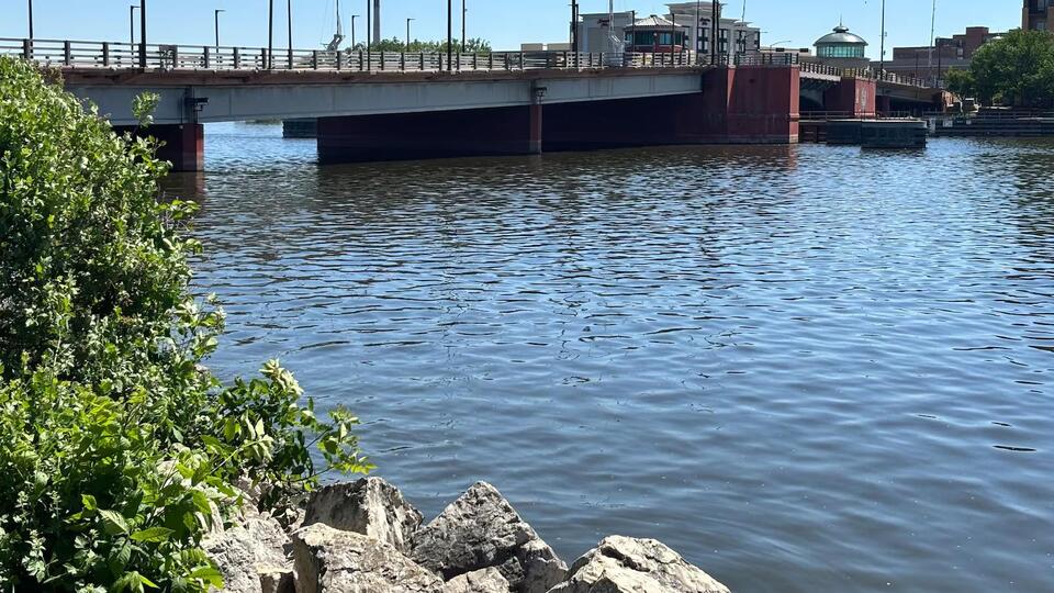 Ray Nitschke Memorial Bridge reopens ahead of schedule - NewsBreak