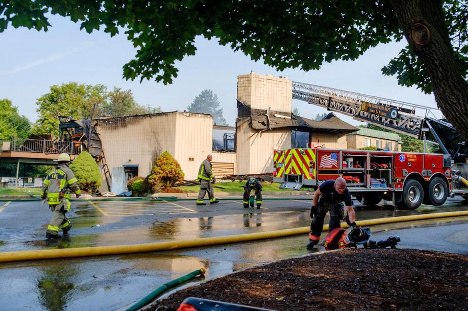 Cause is unclear in fire that destroyed Ann Arbor apartment building ...