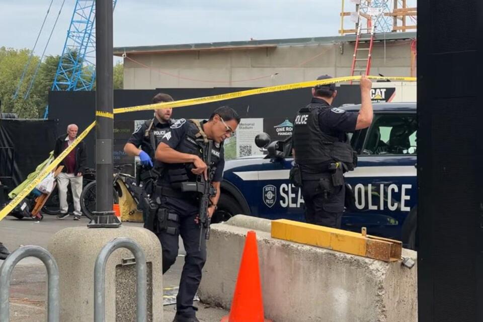 Seattle Center shooting latest: Suspect in custody after three killed in mass shooting at popular food festival