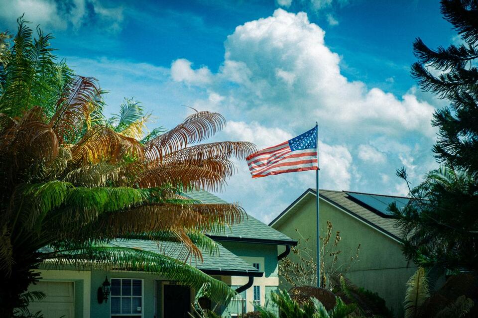 One Economist Says Florida Now Accounts for One in Every Seven Homes for Sale in the Entire Country, and the Number Is Sparking a Real Debate