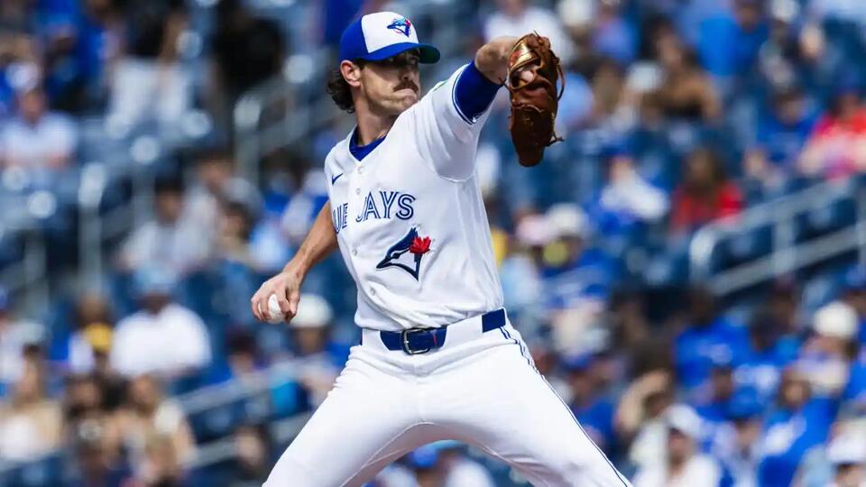 Toronto Blue Jays’ Shane Bieber Suddenly Named Target for NL Club ...
