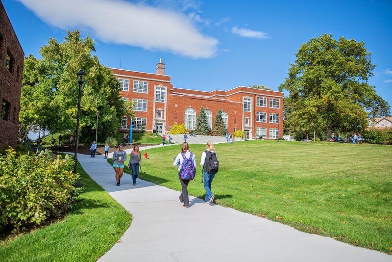 This Little-Known Pennsylvania College Campus Doubles As An Arboretum ...