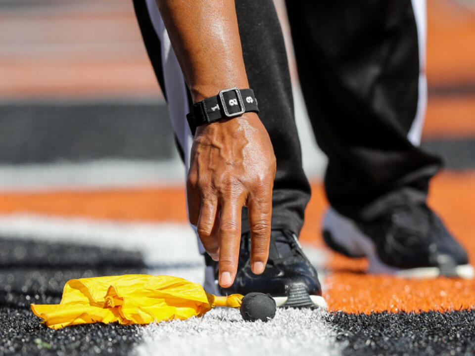 college-football-playoff-team-is-the-least-penalized-team-in-the-country