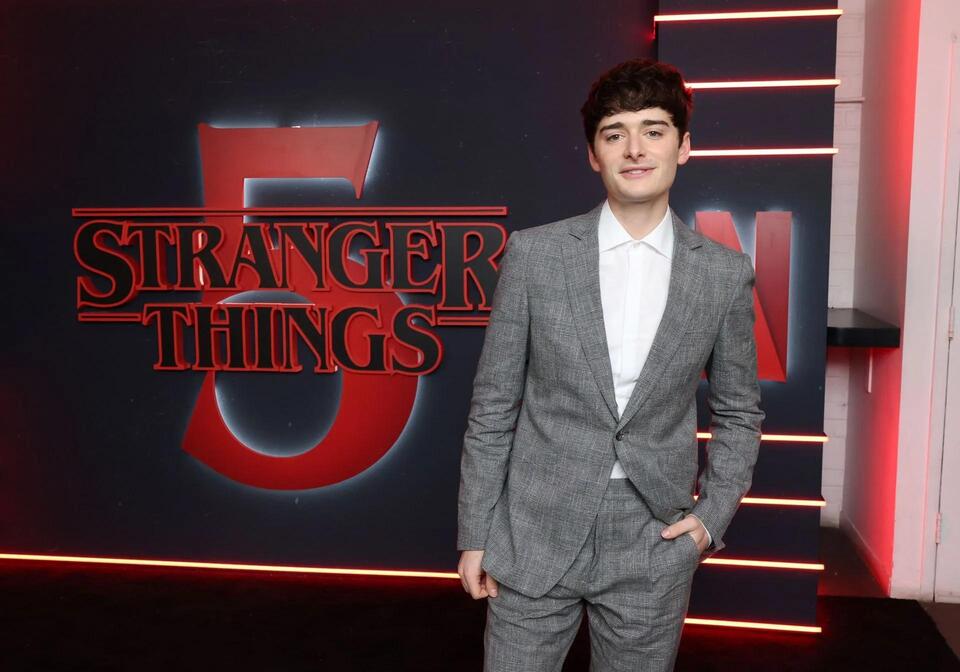 Did Mike finally understand that Will has a crush on him in Stranger ...