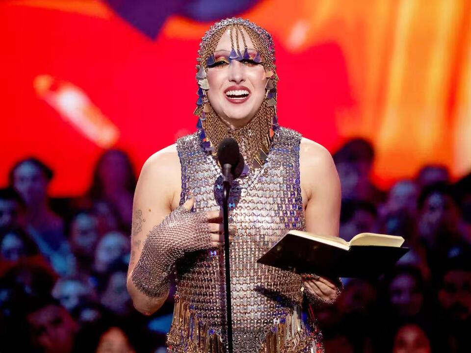 Chappell Roan wins best new artist, shares moving message to ‘all the queer kids in the Midwest’