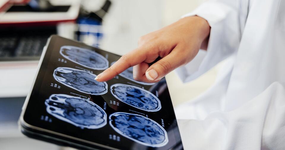 How This BCI Pioneer Is Taking On Neuralink—Without Brain Surgery