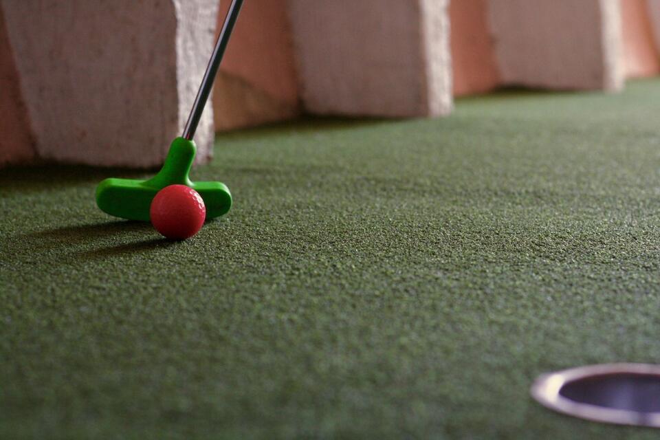 Former Tyler Gym to be Demolished for New Mini Golf Course - NewsBreak