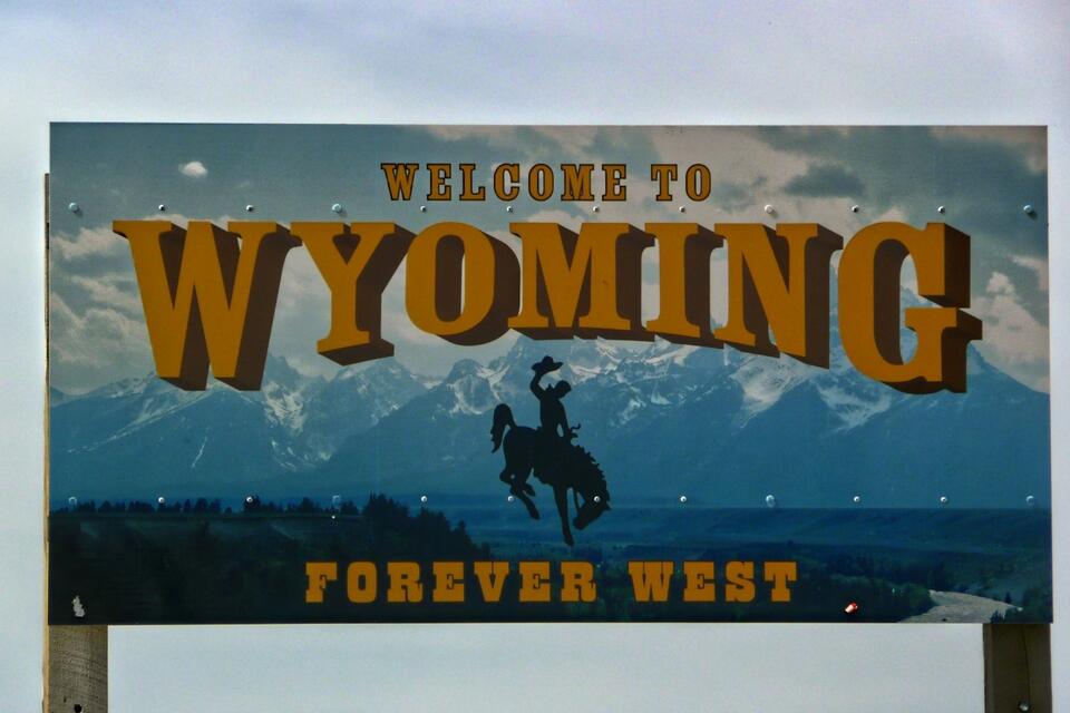 Wyoming’s Population Ticks Up But Trends Reveal Uneven Growth - NewsBreak