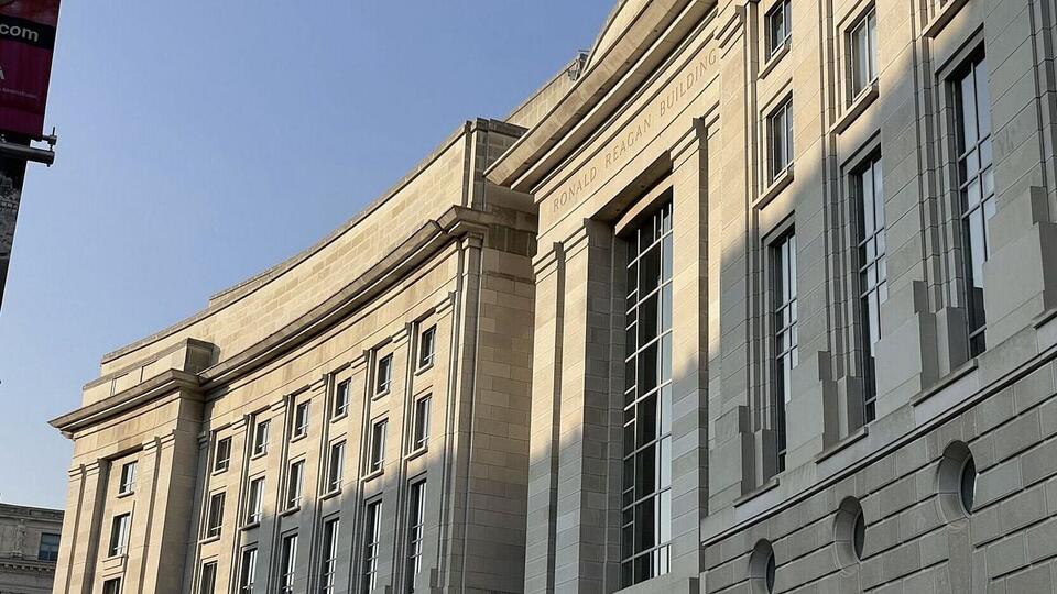 FBI says China 'targeting' Mississippi River system - NewsBreak