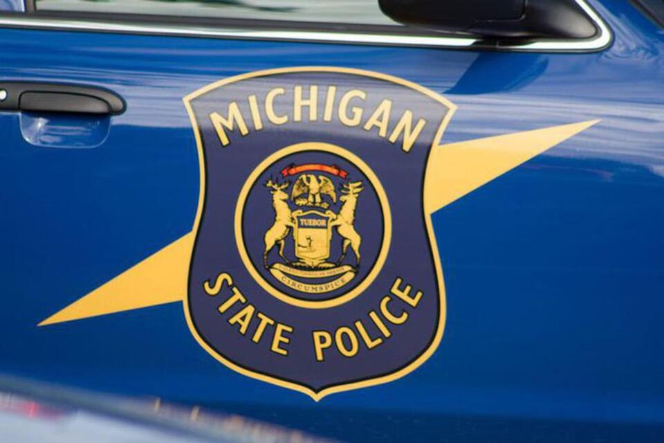 Rear-end collision injures Michigan State Police trooper stopped for ...