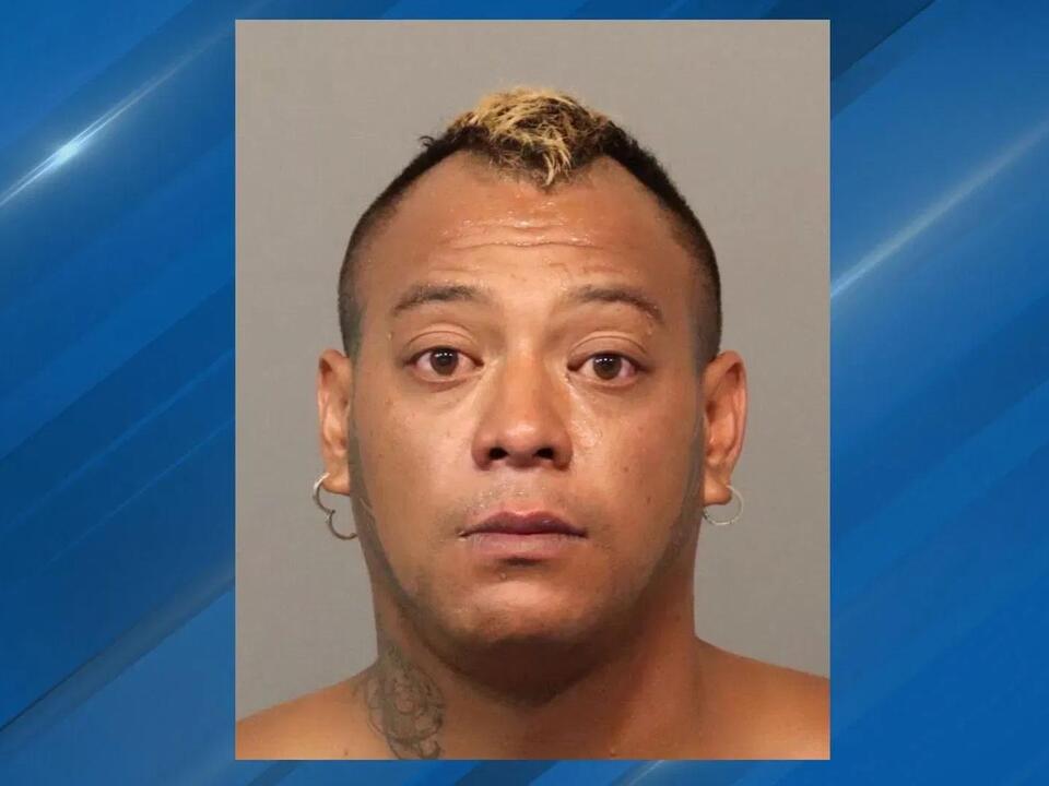 Man arrested after gas station robbery and chase in Sparks