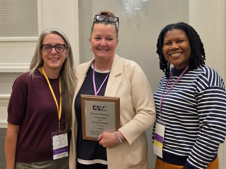 📢 CH-UH gifted teacher earns 2026 statewide honor - NewsBreak