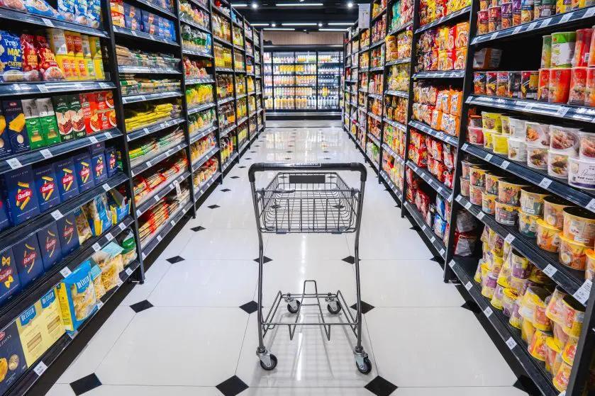 8 Ways Grocery Stores Design Aisles to Push Shoppers Toward Expensive ...
