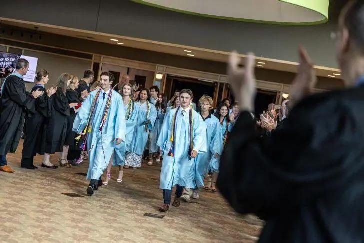 Lake Oswego achieves among Oregon’s highest high school graduation ...