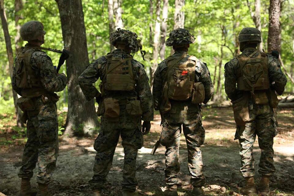 Top Marine Says Service Has Finally Settled on 13-Grunt Rifle Squads ...