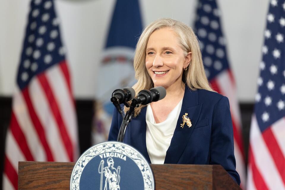 Virginia’s governor picks former Obama official as transformation chief ...