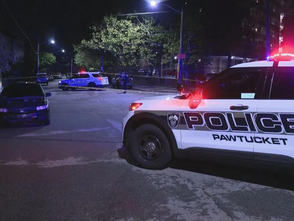 Pawtucket police say man fatally shot while delivering food