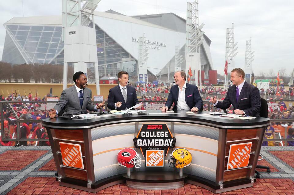 ESPN launches ‘College GameDay’ fan scavenger hunt initiative