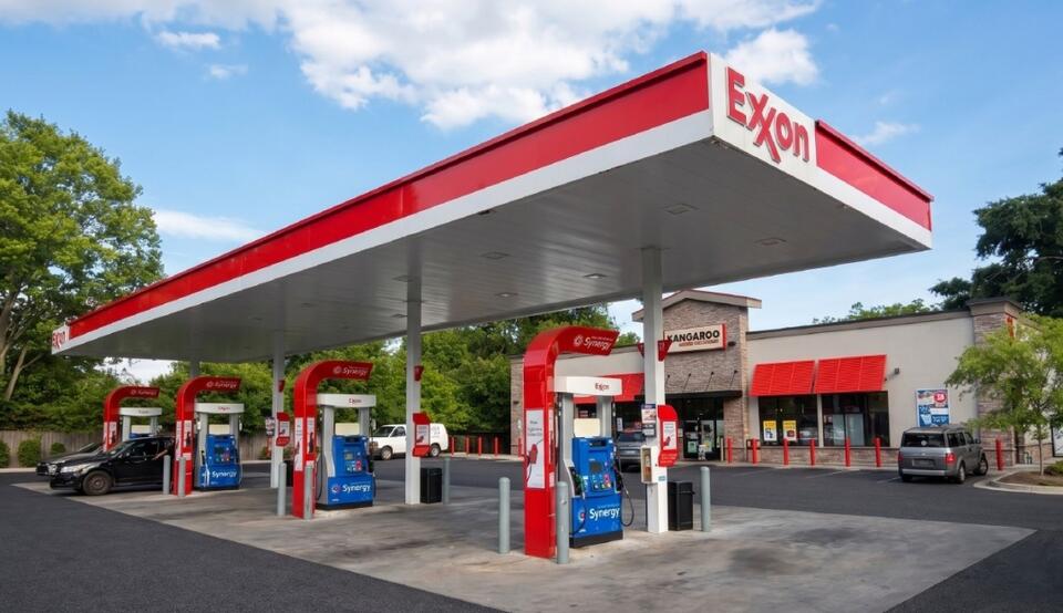 The Boulder Group Arranges Sale of Kangaroo Express Gas Station - NewsBreak