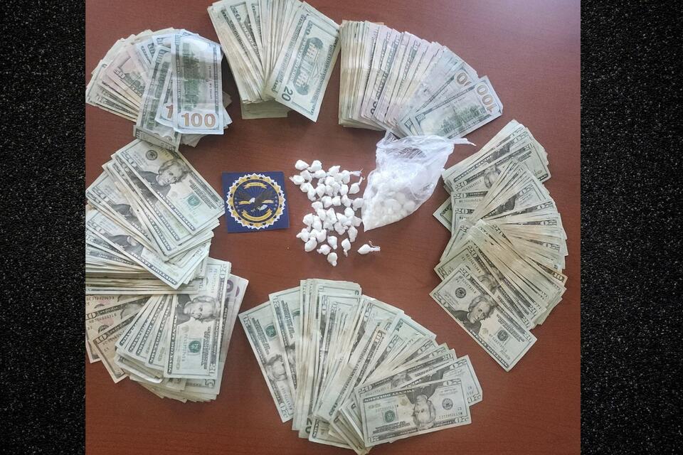 Edgecomb Police Seize Cocaine And Cash In Local Drug Raid - NewsBreak