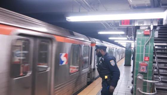 Police investigating after man shot on SEPTA platform in Center City ...