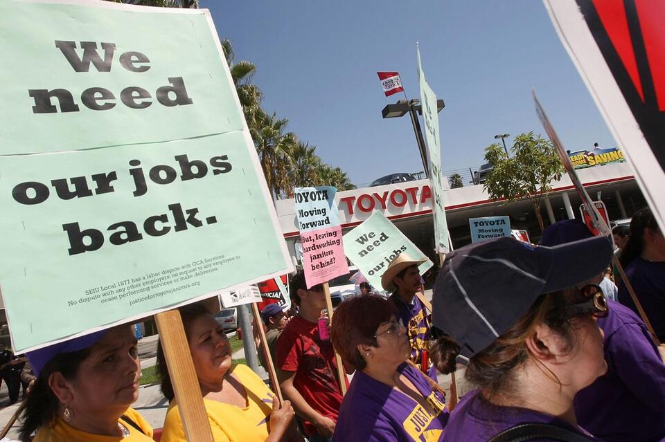 Massive Layoffs In New York: Over 1,800 Workers Laid Off - NewsBreak