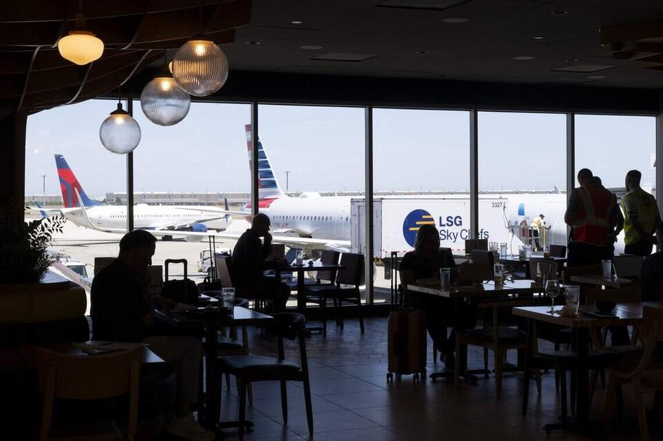 When will the Sacramento International Airport garage open? See ...