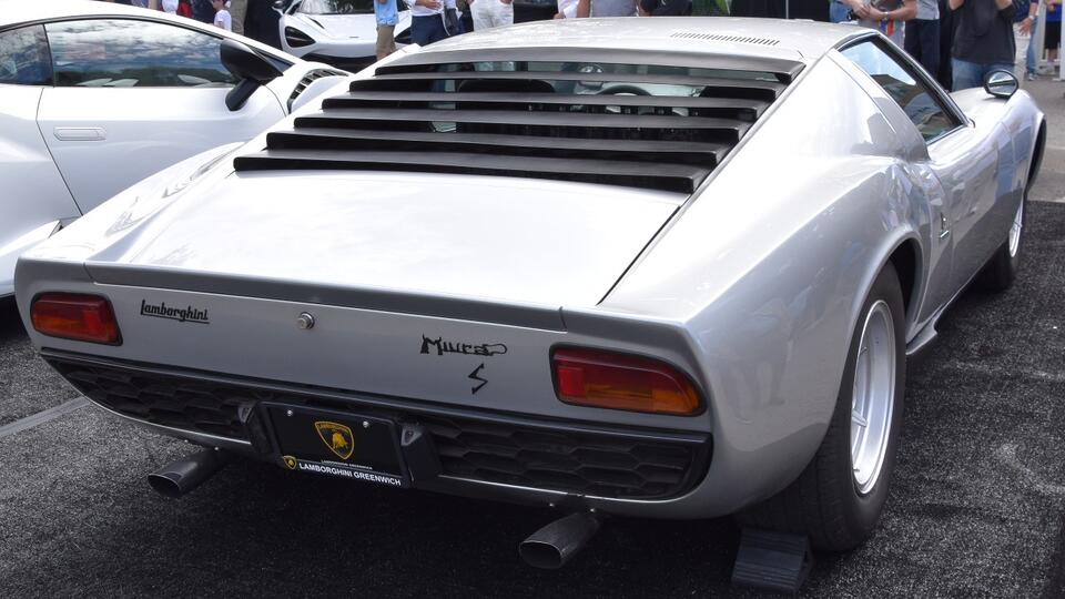 1966 Lamborghini Miura: first mid-engine supercar template - NewsBreak