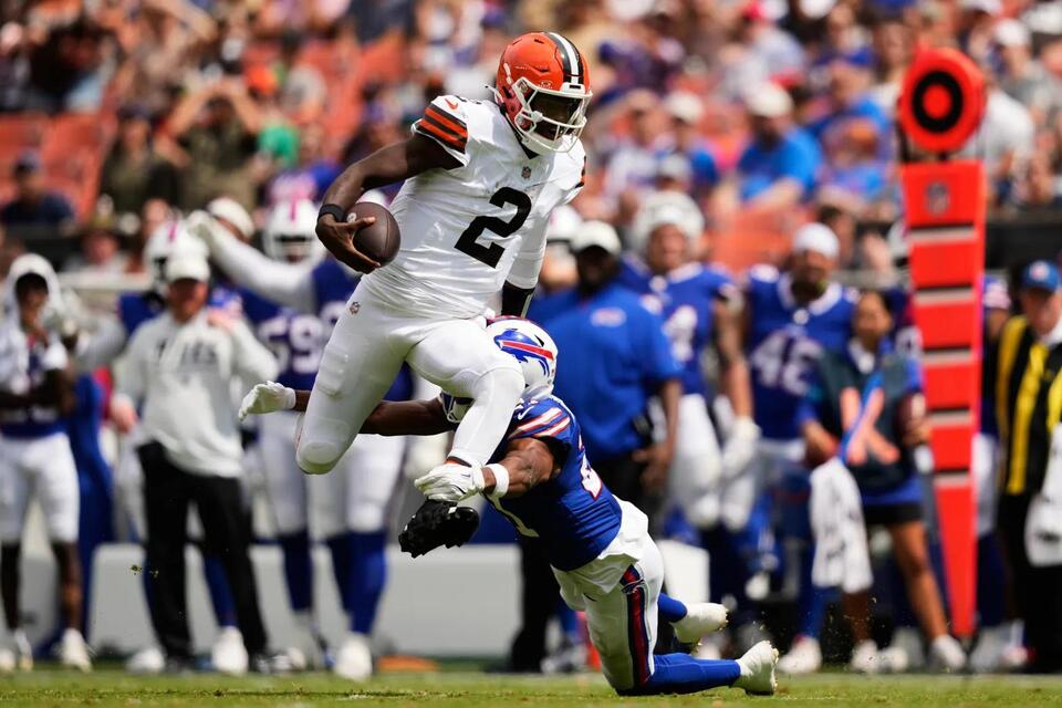 Shedeur Sanders stakes claim in Browns QB race; Deshaun Watson rips fans