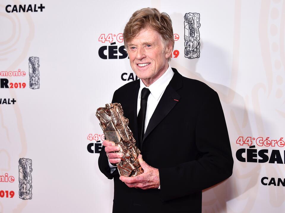 Robert Redford Was Married Twice What We Know About His Wife Sibylle And Ex Wife Lola Newsbreak