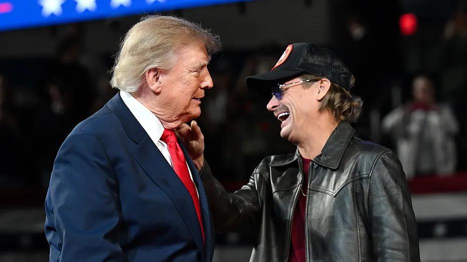 President talks ‘Trump Ocean,’ trades jokes with Tennessee crowd as Kid ...