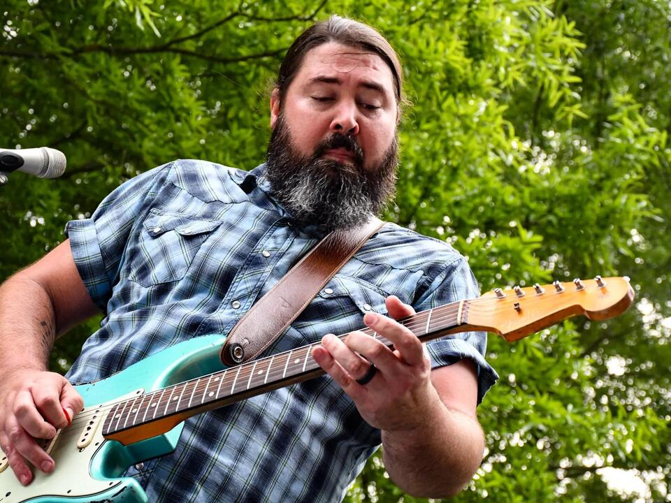 PHOTOS Jonathan Robinson Band kickstarts Hamlet’s Boxcar Concert Series