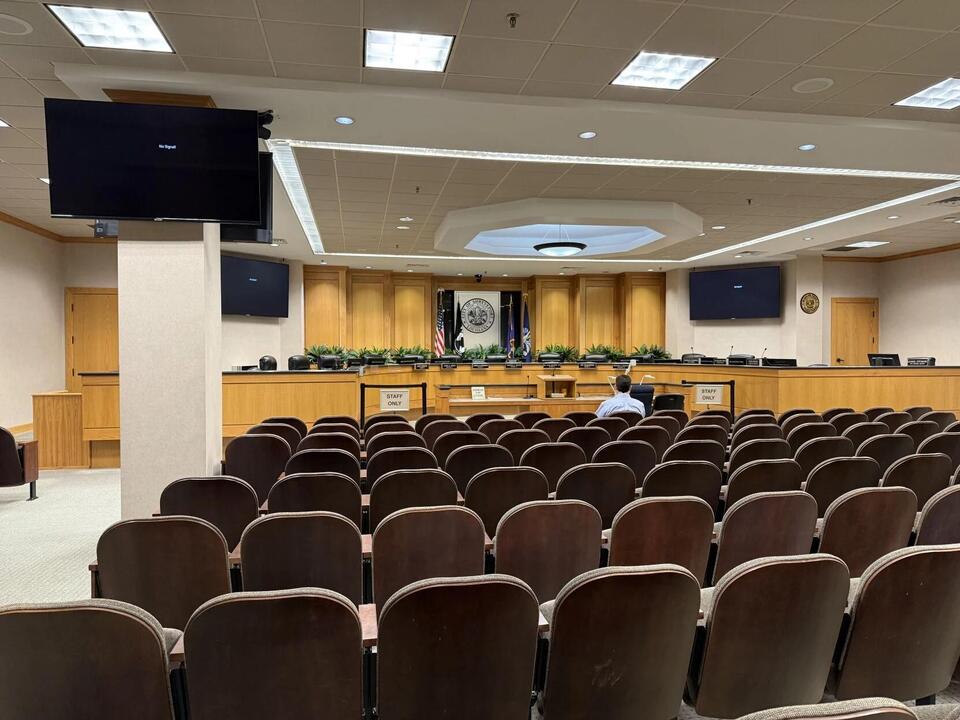 Shreveport City Council postpones vote on ordinances to renew existing ...