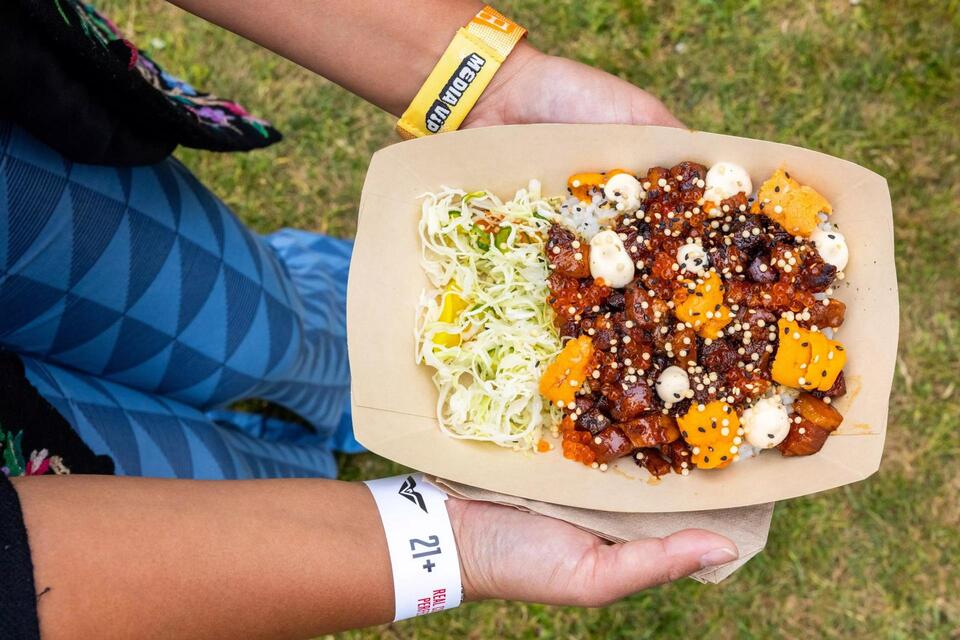 A $60 uni bowl, a $16 pizza bagel: The best food at Outside Lands this year