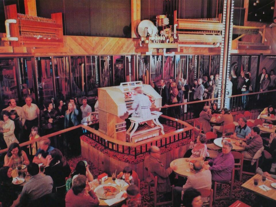 Documentary brings back great Portland memories of the Organ Grinder