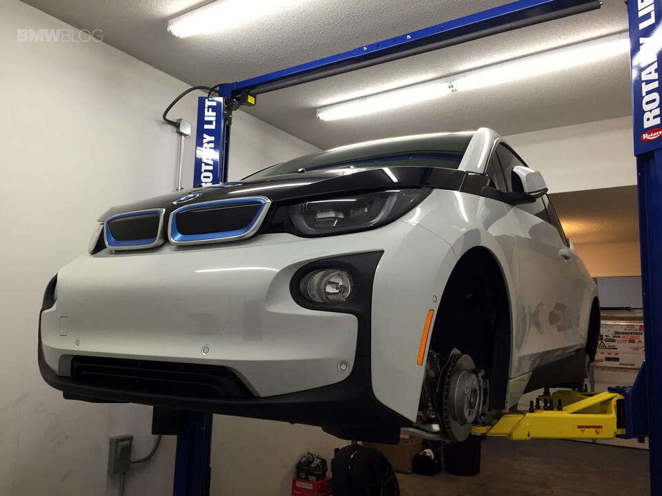 This Genius Built A BMW i3 Truck For Less Than $8,000 - NewsBreak