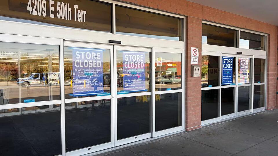 ‘No notice’: Blue Parkway Sun Fresh closes permanently - NewsBreak
