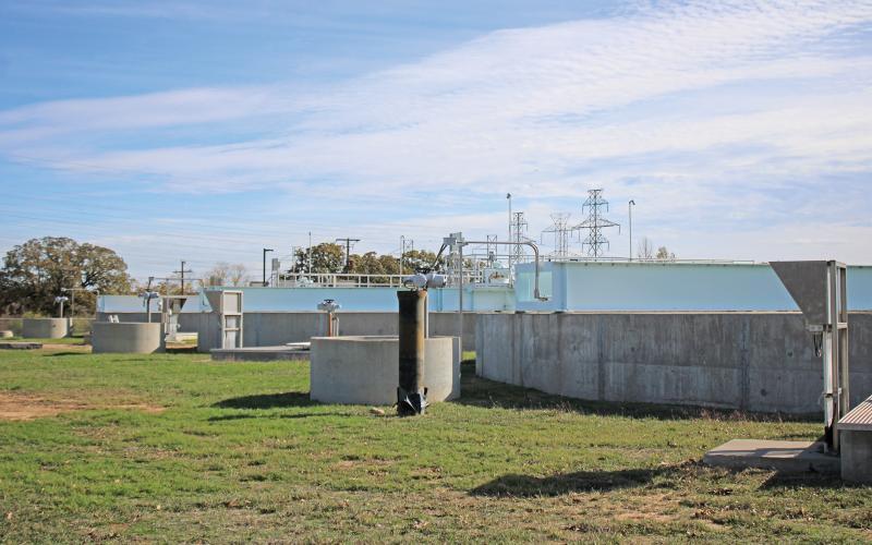 City council approves generators for water treatment plant - NewsBreak